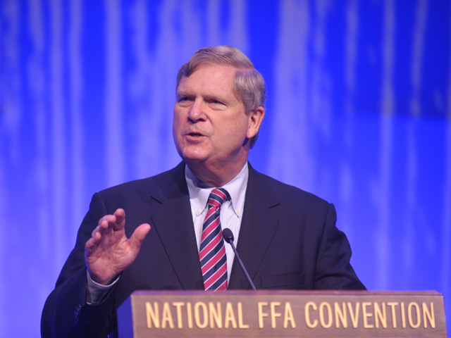 U.S. Ag Secretary Tom Vilsack spoke to some 10,000 FFA members Thursday morning at the first general session of the 2014 National FFA Convention and Expo in Louisville, Ky. (Photo courtesy National FFA) 